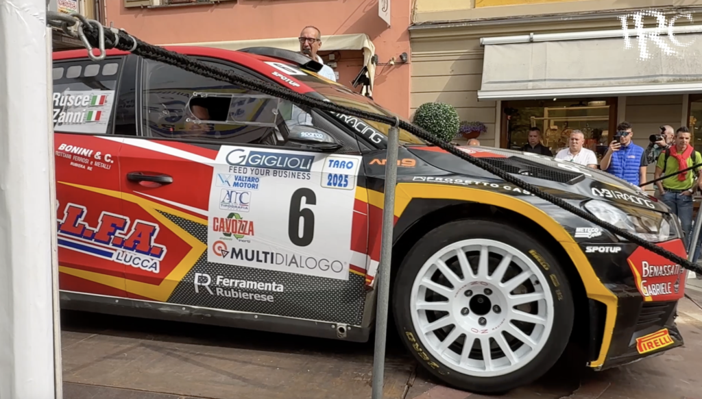 Rally Internazionale del Taro, i protagonisti alla partenza di Bedonia